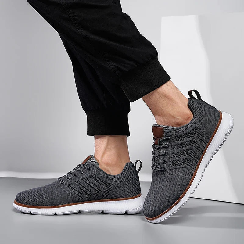 Prestige Trail Running Sneakers