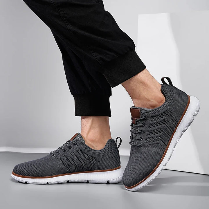 Prestige Trail Running Sneakers