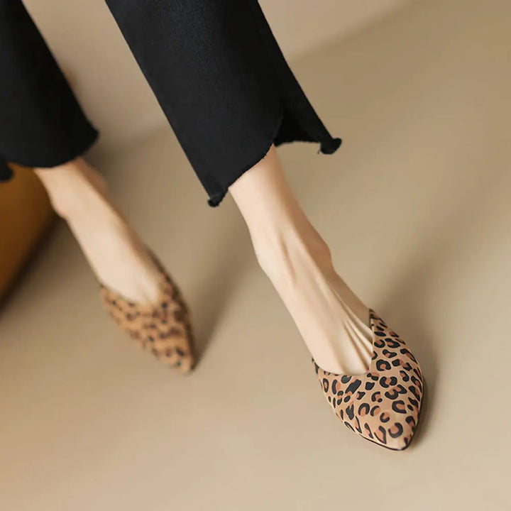Savanah Leather Kitten Heels