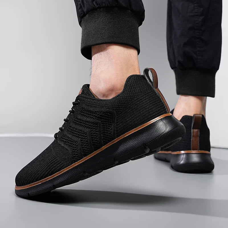 Prestige Trail Running Sneakers